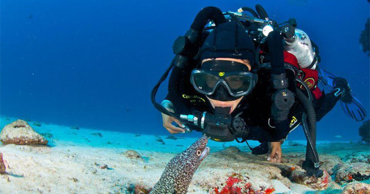 Snorkel in Caverns with Scuba Cancun 